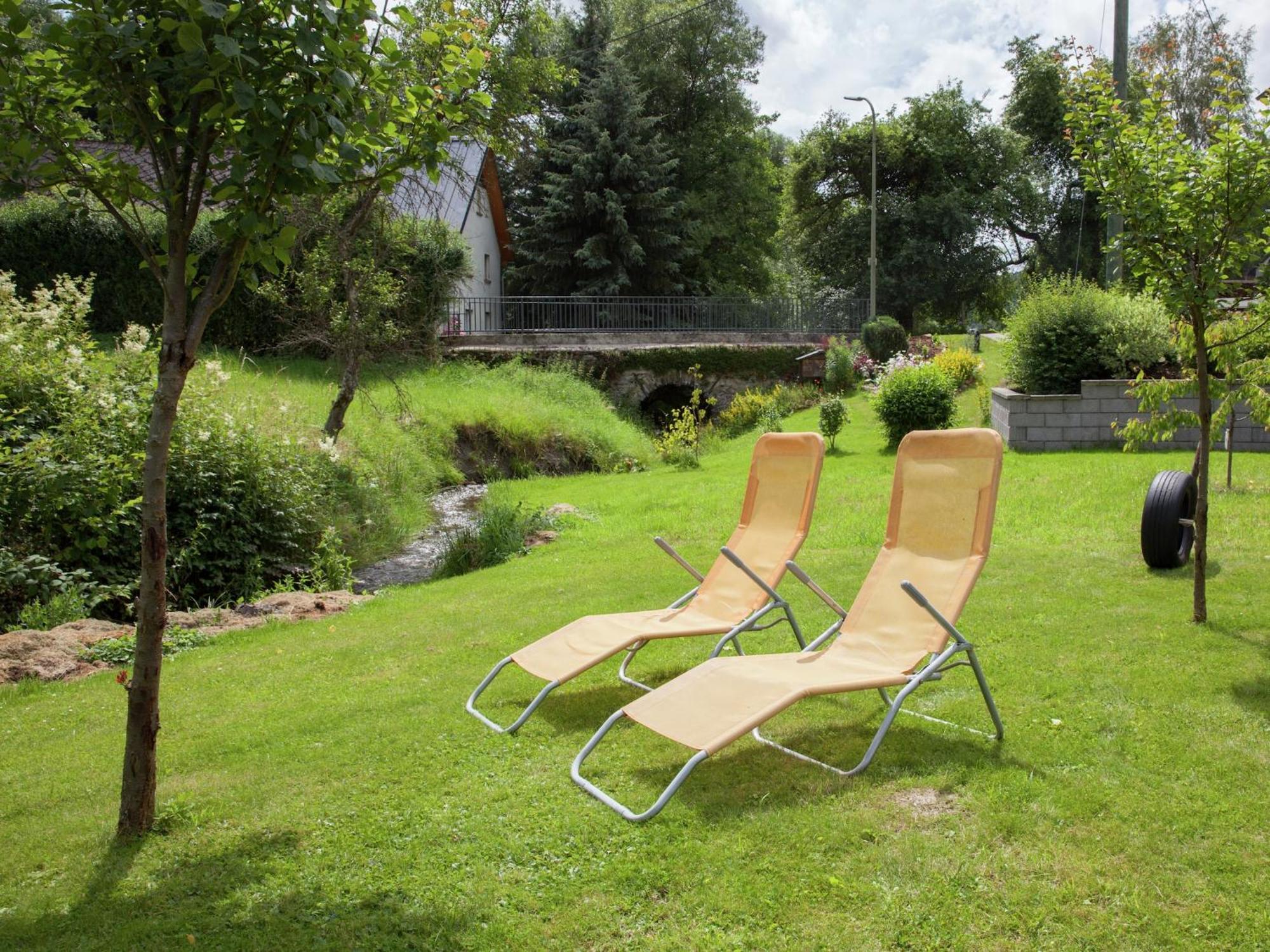 A Modern Apartment In The Hunsr Ck Region S Romantic Drohn Valley Merschbach المظهر الخارجي الصورة