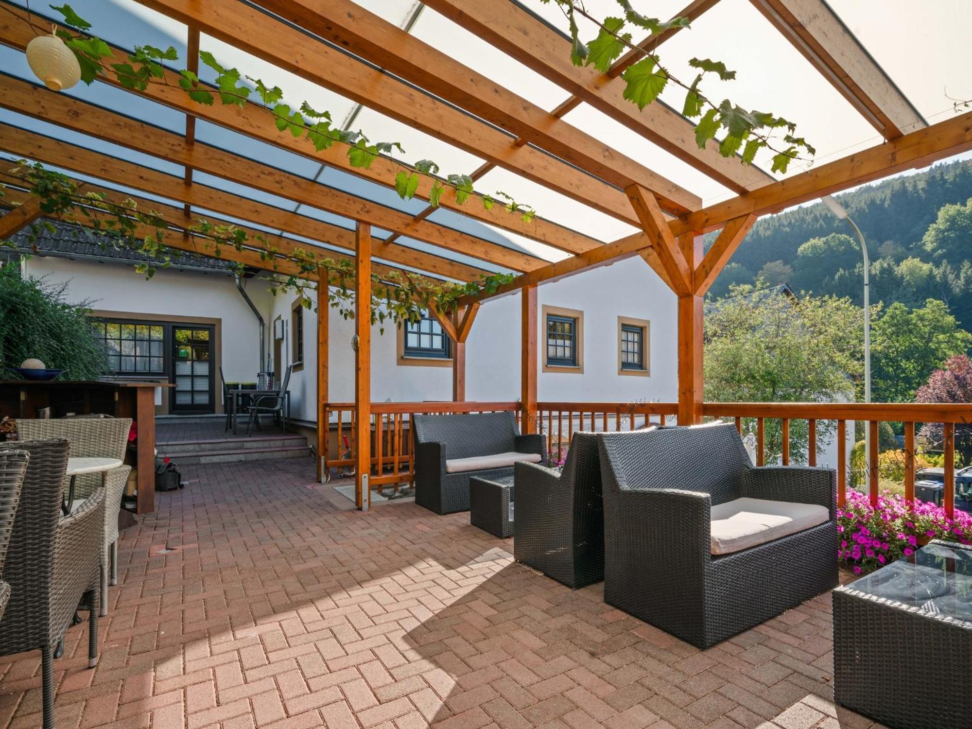 A Modern Apartment In The Hunsr Ck Region S Romantic Drohn Valley Merschbach المظهر الخارجي الصورة